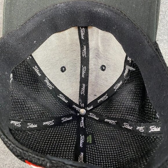 Titleist Footjoy Hat S / M Black Pro V1 New Era Mesh - Picture 4 of 5